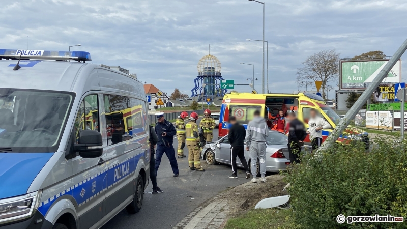 3/5 Kierujący hondą uderzył w latarnię na Grobla