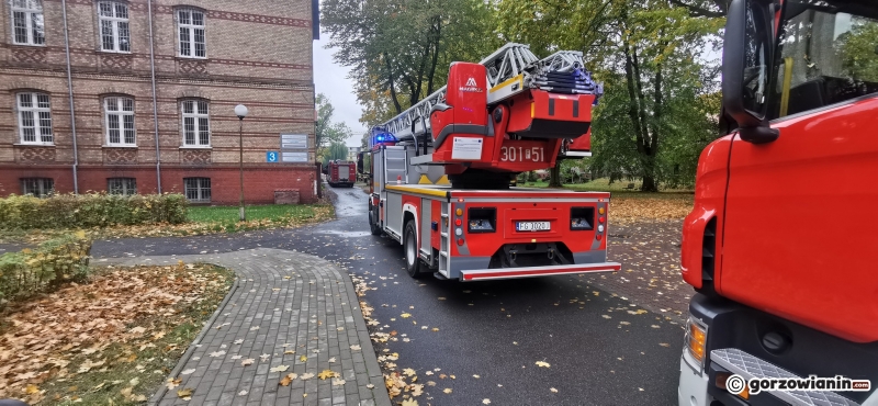 1/7 Pożar w budynku szpitala na Walczaka