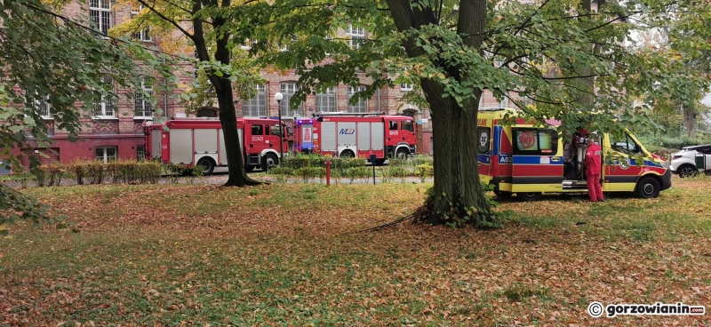 3/7 Pożar w budynku szpitala na Walczaka