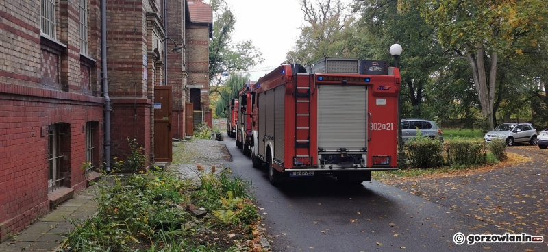 4/7 Pożar w budynku szpitala na Walczaka