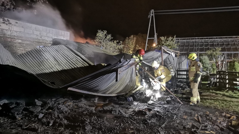 3/6 Pożar garażu w Jeninie