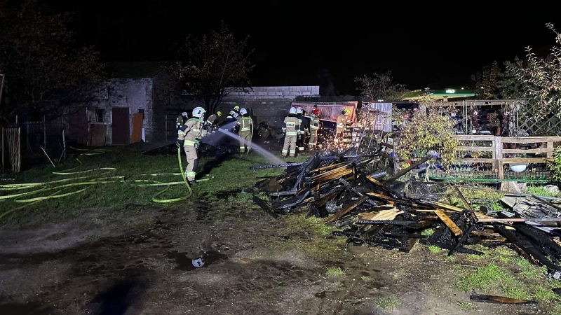 5/6 Pożar garażu w Jeninie