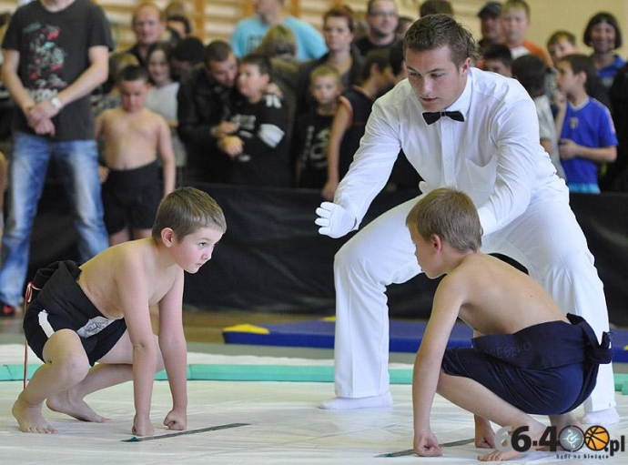 3/42 Mistrzostwa w Sumo dzieci i młodzieży