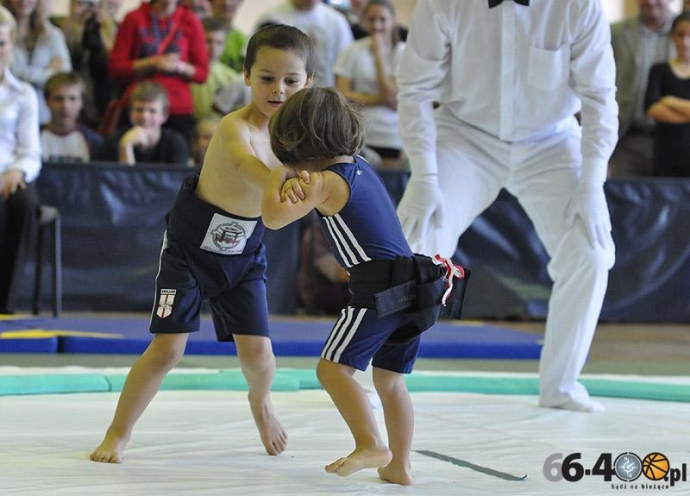 20/42 Mistrzostwa w Sumo dzieci i młodzieży