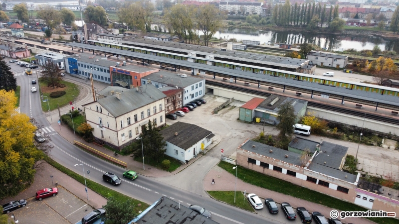 3/7 Budynki przy dworcu PKP do wyburzenia