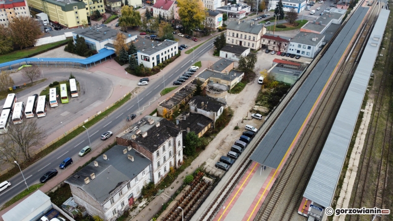 5/7 Budynki przy dworcu PKP do wyburzenia