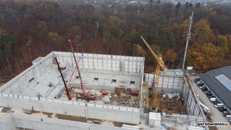 5/9 Montaż konstrukcji dachu hali widowiskowo-sportowej w Gorzowie