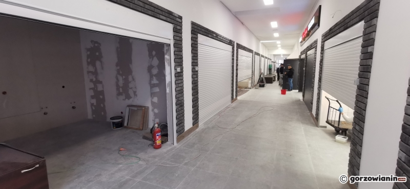 4/10 Sprzedawcy wracają do wyremontowanej hali Orbi