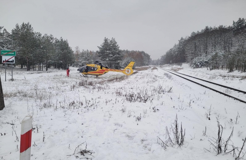 3/7 Kierujący alfą romeo wjechał pod pociąg w Trzebiszewie