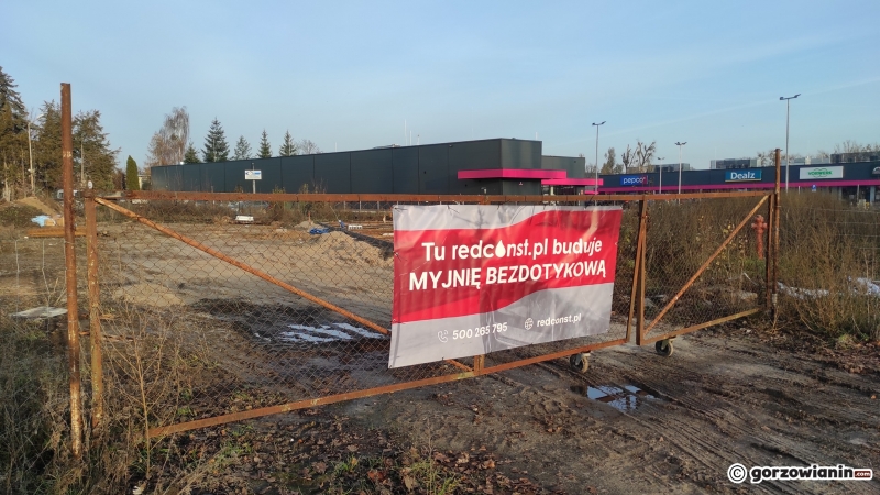 4/5 Rozpoczęła się budowa myjni przy ul. Chemicznej