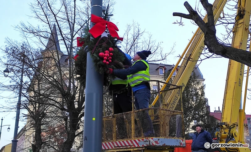 4/5 Ozdoby świąteczne na Chrobrego