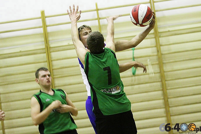 12/41 66-400.pl-BASKET - DROMAX Strzelce Kraj. 33:75