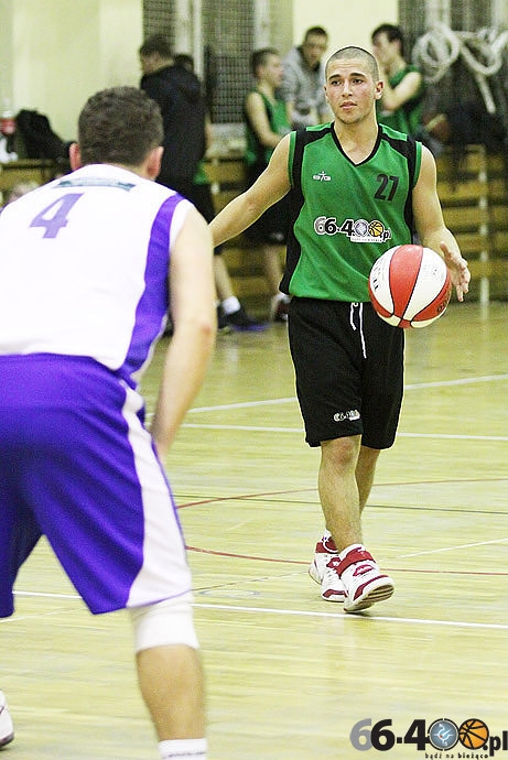 18/41 66-400.pl-BASKET - DROMAX Strzelce Kraj. 33:75