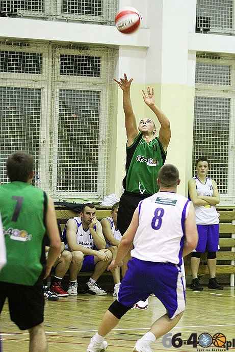 22/41 66-400.pl-BASKET - DROMAX Strzelce Kraj. 33:75