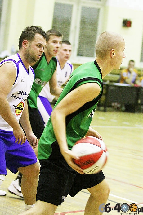 23/41 66-400.pl-BASKET - DROMAX Strzelce Kraj. 33:75