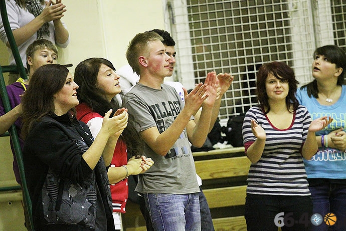 29/41 66-400.pl-BASKET - DROMAX Strzelce Kraj. 33:75