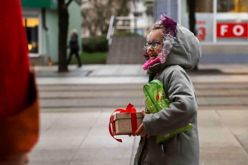 4/25 W Gorzowie ruszyło Okno św. Mikołaja