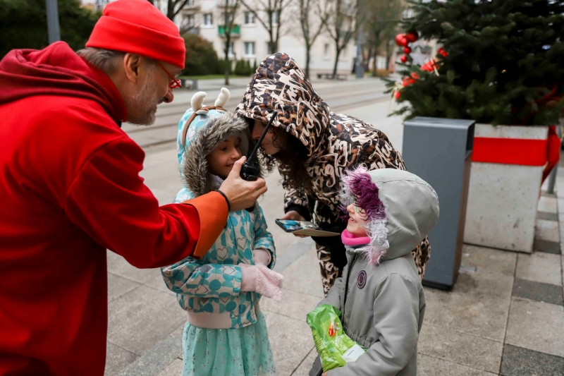 12/25 W Gorzowie ruszyło Okno św. Mikołaja