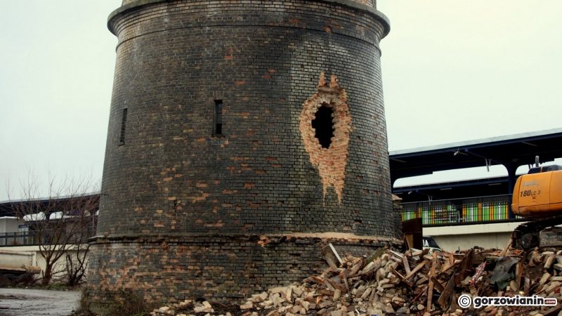 8/22 Wielka demolka przy Jancarza w Gorzowie na finiszu