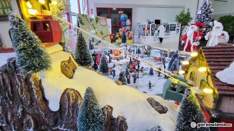 4/13 W Gorzowie mamy piękne, świąteczne miasteczko... w skali mikro