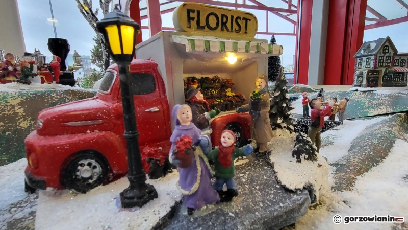 5/13 W Gorzowie mamy piękne, świąteczne miasteczko... w skali mikro