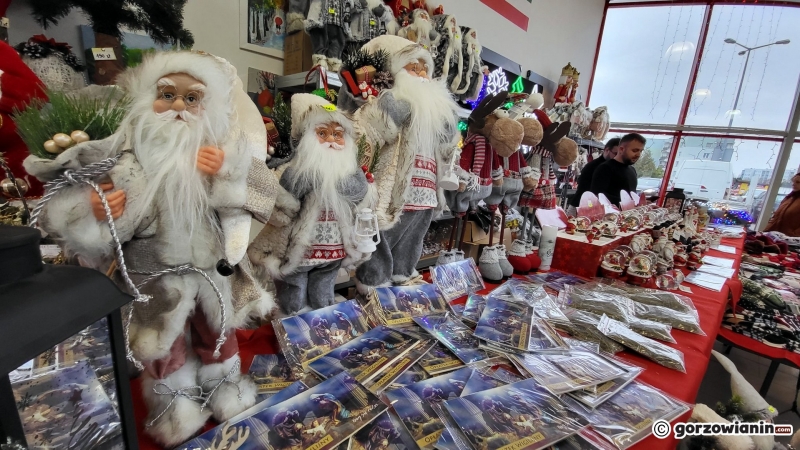 7/13 W Gorzowie mamy piękne, świąteczne miasteczko... w skali mikro