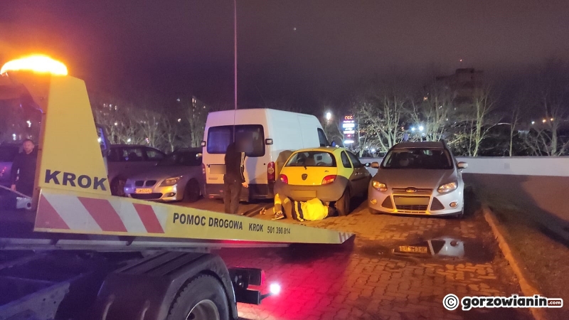 5/5 Pijany kierowca forda zatrzymany przy ul. Szarych Szeregów