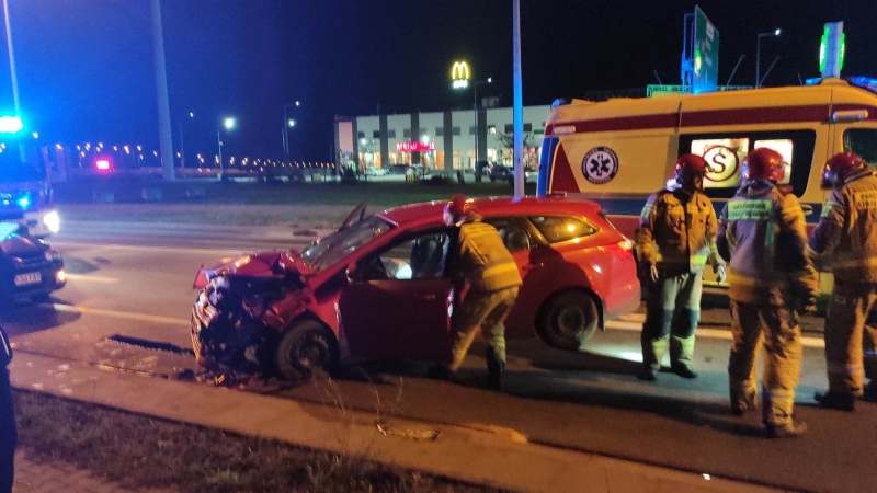 1/4 Gorzów: Honda zderzyła się z fordem na Kasprzaka