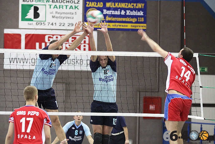 4/25 Orzeł Międzyrzecz - SMS Spała 3:1