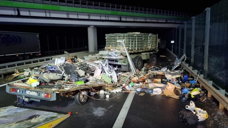 5/9 Kamper roztrzaskał się o ciężarówkę sił zbrojnych USA na S3