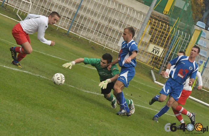 12/75 Stilon Gorzów - Korona Kożuchów 3:2 (1:1)