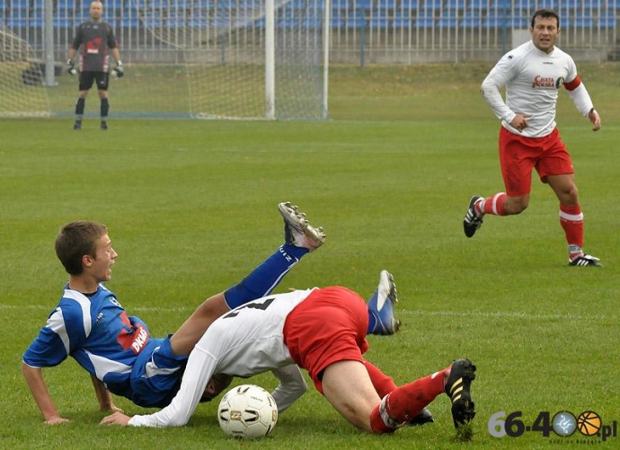 20/75 Stilon Gorzów - Korona Kożuchów 3:2 (1:1)