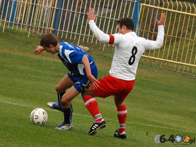 31/75 Stilon Gorzów - Korona Kożuchów 3:2 (1:1)