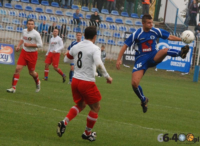 33/75 Stilon Gorzów - Korona Kożuchów 3:2 (1:1)