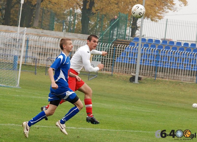 44/75 Stilon Gorzów - Korona Kożuchów 3:2 (1:1)