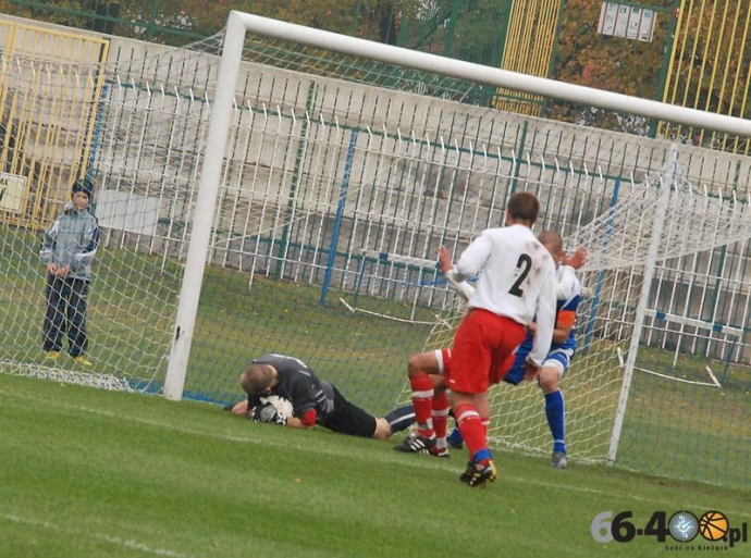 48/75 Stilon Gorzów - Korona Kożuchów 3:2 (1:1)