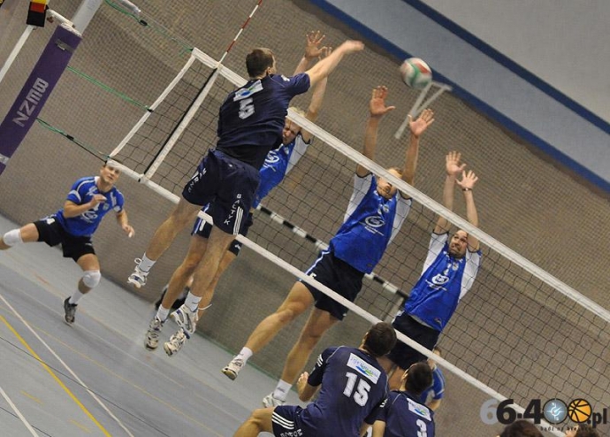 25/93 Orzeł Międzyrzecz - Morze Bałtyk Szczecin 3:2 (40:38, 20:25, 25:22, 19:25, 15:13)