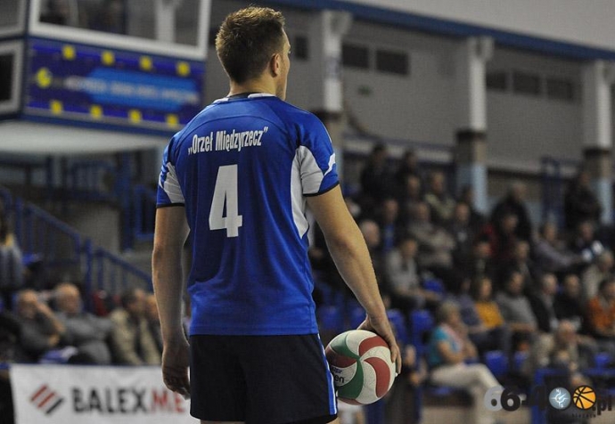 84/93 Orzeł Międzyrzecz - Morze Bałtyk Szczecin 3:2 (40:38, 20:25, 25:22, 19:25, 15:13)