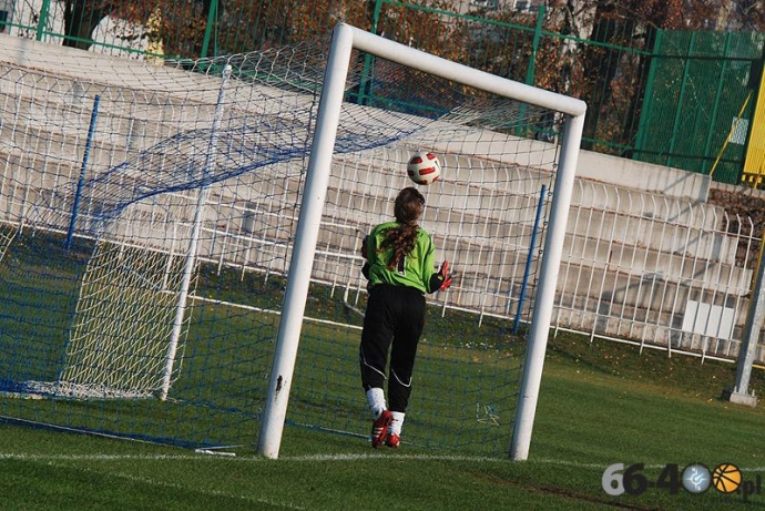 30/67 TKKF Stilon Gorzów - Victoria Sianów 3:0 (3:0)