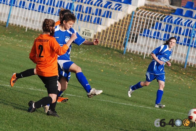 38/67 TKKF Stilon Gorzów - Victoria Sianów 3:0 (3:0)
