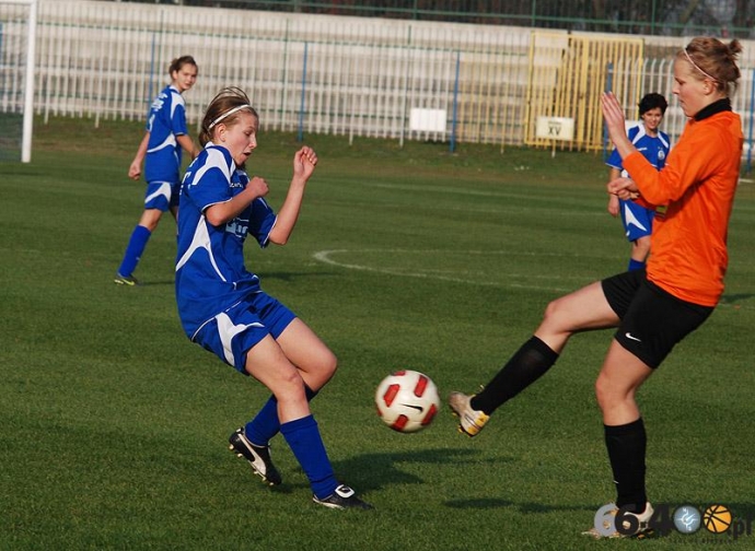 64/67 TKKF Stilon Gorzów - Victoria Sianów 3:0 (3:0)