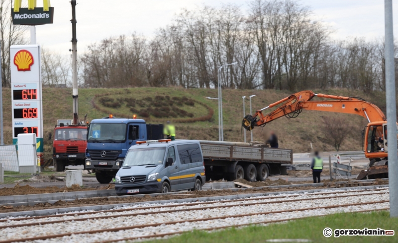 10/10 Wykonawca schodzi z placu budowy DK22