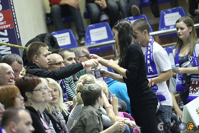 9/46 KSSSE AZS PWSZ Gorzów - Widzew Łódź 69:76