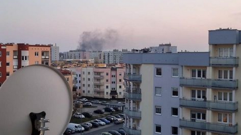 3/5 Pożar na os. Sady w Gorzowie. Czarny dym było widać z różnych części miasta