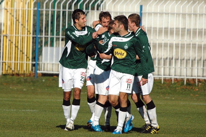 25/48 GKP Stilon Gorzów - Warta Poznań 0:2