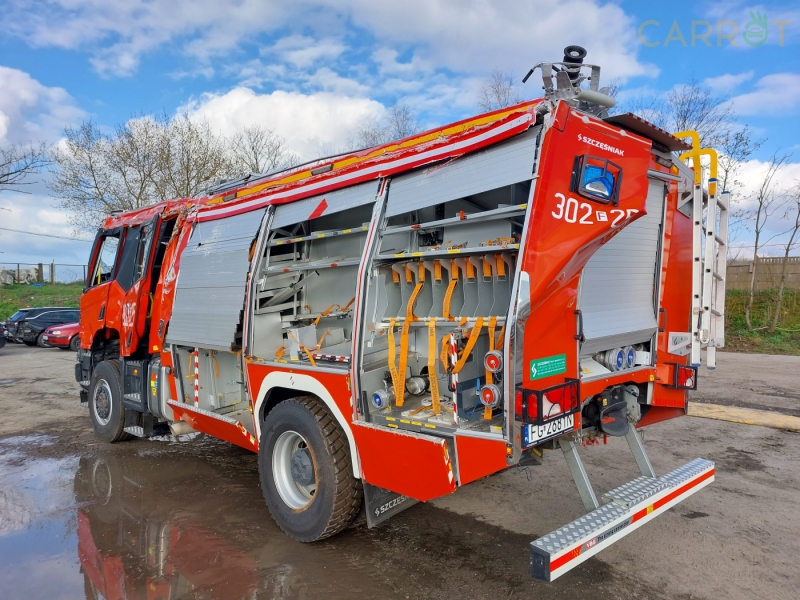 5/9 Rozbity ciężki samochód ratowniczo-gaśniczy z JRG2 w Gorzowie