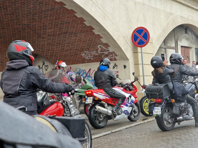 32/37 Rozpoczęcie sezonu motocyklowego 2023 w Gorzowie