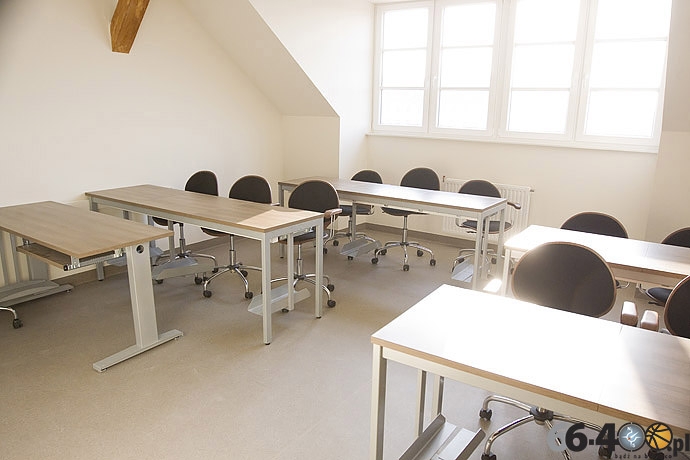 19/29 Gorzów: Była wojskowa stołówka, dziś aula PWSZ