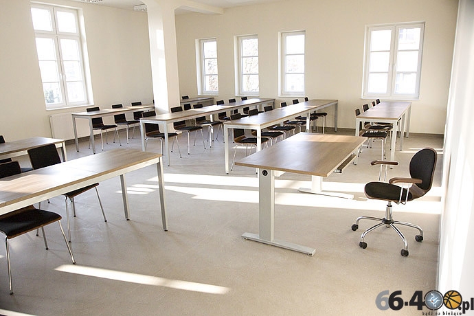 26/29 Gorzów: Była wojskowa stołówka, dziś aula PWSZ