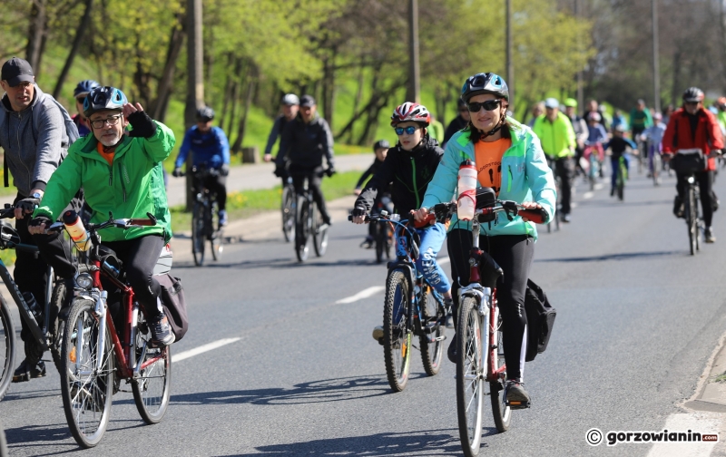 14/27 Wiosenna masa rowerowa w Gorzowie